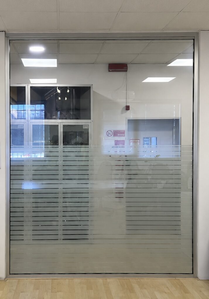 Controllo della privacy arredo sala riunioni